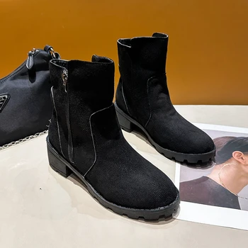 Зимняя обувь для женщин, Новинка 2024 года, короткие ботинки на среднем каблуке с круглым носком, модные ботинки Челси из искусственной замши на молнии большого размера, женские ботинки
